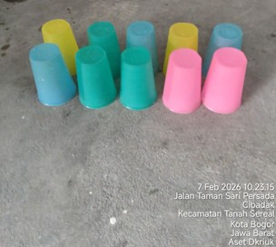 Gelas Plastik